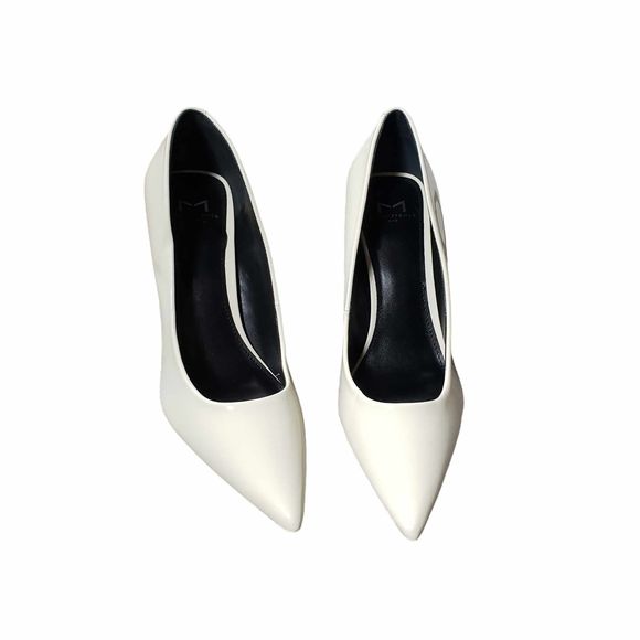 Marc Fisher size 9M Off White 4" Pumps Heels AS IS No Box - Picture 1 of 11